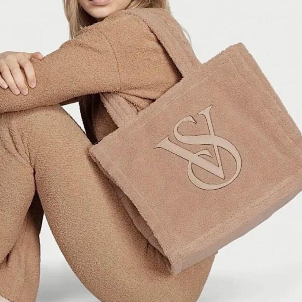 Victoria's Secret Fuzzy Sherpa Tan Cream Tote 15 X 13